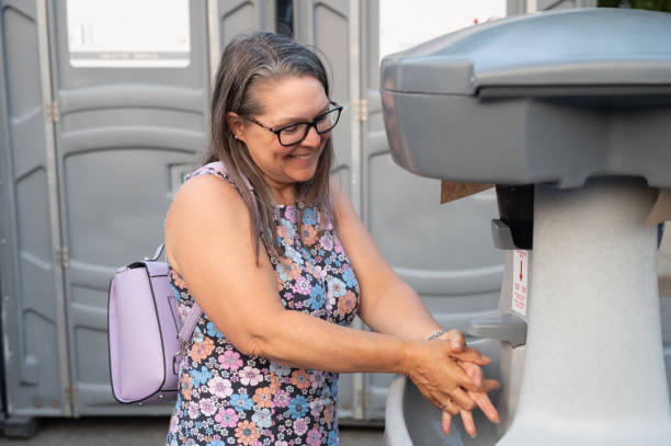 Best Luxury portable toilet rental  in Linden, TN
